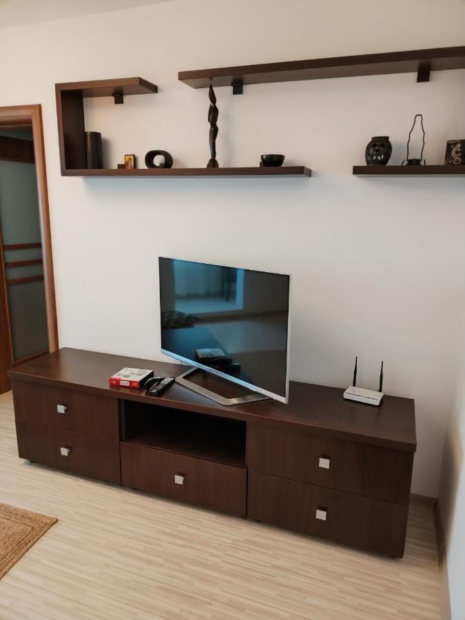 Chic Apartment Piteşti Exteriér fotografie